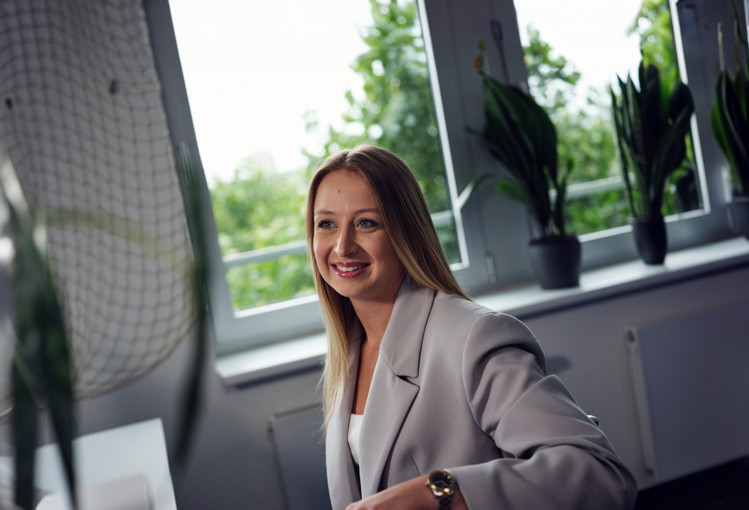 Sales Managerin | Janina Winkler | agt - agency for global transport